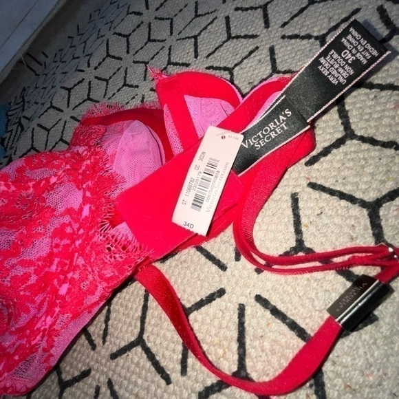 VICTORIA'S SECRET VERY SEXY UNLINED DEMI RED & PINK FLORAL LACE, SZ 34 D - Picture 9 of 9